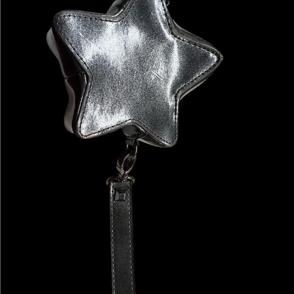 Betsy‎ Johnson star wristlet